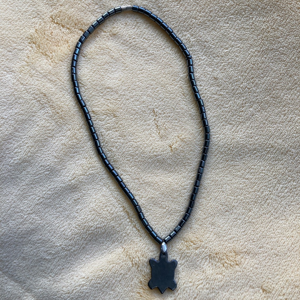 Host Pick Hematite Turtle Necklace - image 5